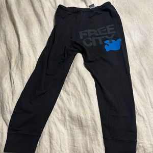 FREE CITY sweatpants-black with blue dove logo…medium